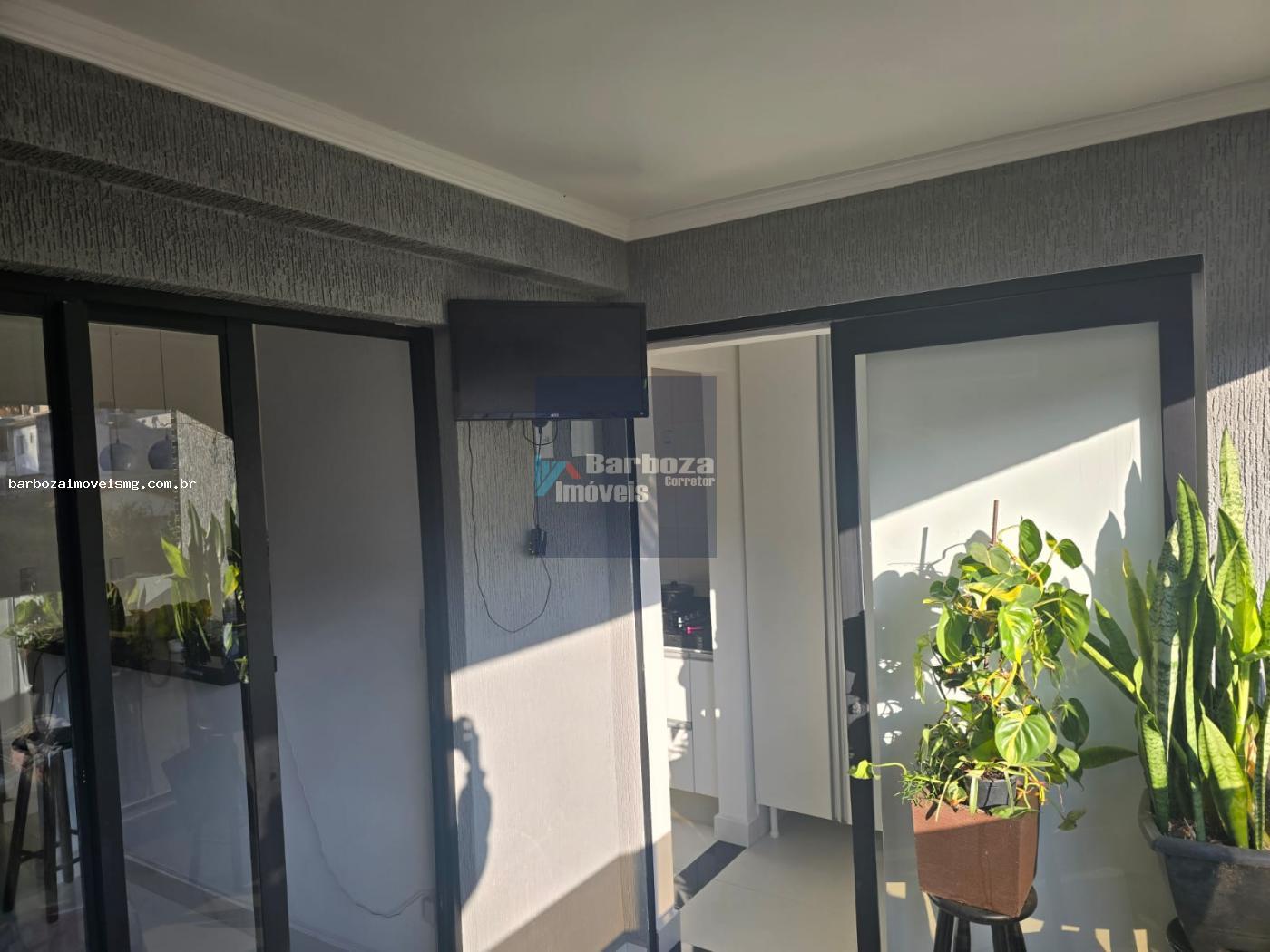 Apartamento para Venda, em São Lourenço, bairro CENTRO/VILA CARNEIRO, 3 dormitórios, 3 suítes, 2 vagas