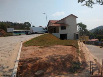 Comercial para Venda, em So Loureno, bairro Anel Rodovirio, 3 dormitrios, 2 banheiros, 1 sute, 2 vagas