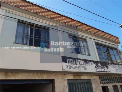Casa para Venda, em Carmo de Minas, bairro Centro, 4 dormitrios, 2 banheiros, 2 vagas