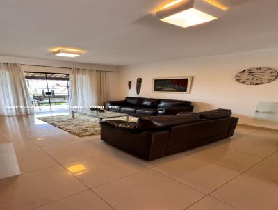 Casa para Locao, em So Loureno, bairro Topomvel, 3 dormitrios, 1 banheiro, 2 sutes, 3 vagas