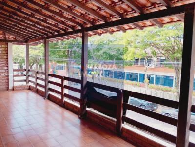 Casa para Venda, em Itanhandu, bairro Centro, 4 dormit�rios, 1 banheiro, 2 su�tes
