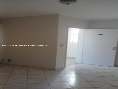 Apartamento para Loca&ccedil;&atilde;o na cidade de S&atilde;o Louren&ccedil;o no bairro Centro